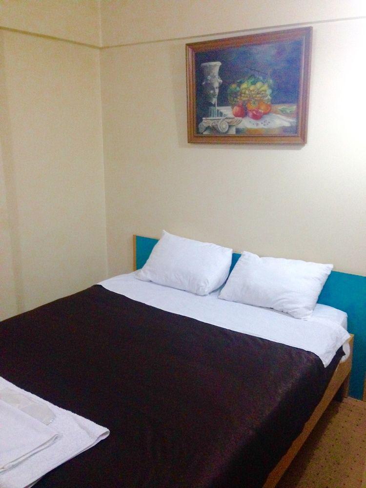 Elite Hotel City Center Saray Bed And Breakfast Exterior foto
